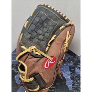 Rawlings RBG36BC 12.5" Baseball Glove. Righthand Throw. Very Good Condition.
